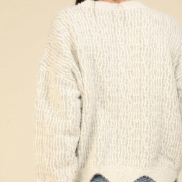 Last 1! NWT Fuzzy Striped Sweater with Scalloped Hem - Picture 4 of 6